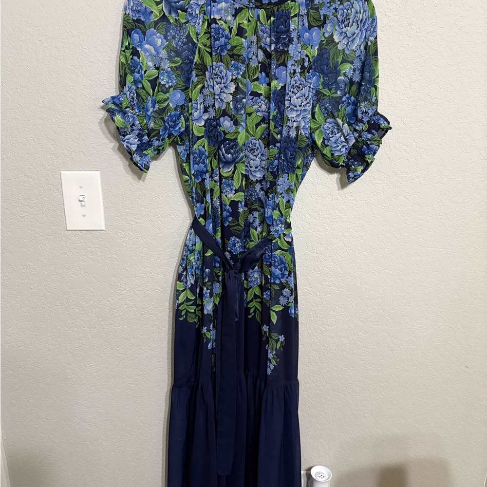 Julia Jordan Blue and Green Floral Maxi Dress